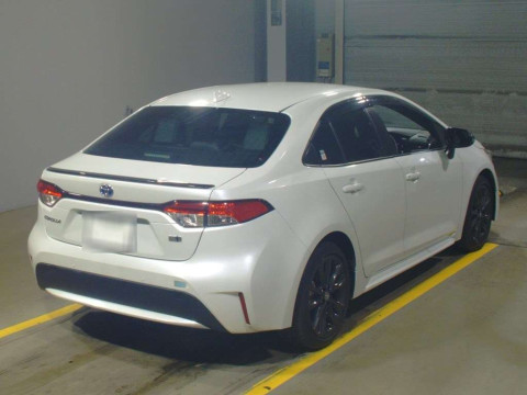 2022 Toyota Corolla Sedan ZWE211[1]