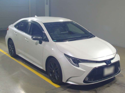 2022 Toyota Corolla Sedan ZWE211[2]