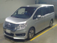 2013 Honda Step WGN Spada