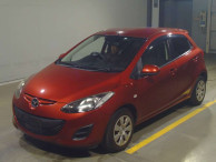 2014 Mazda Demio