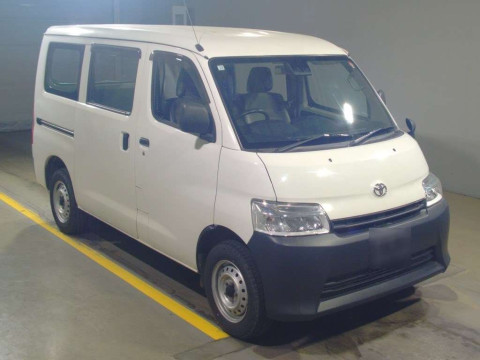 2020 Toyota Townace Van S413M[2]