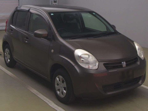 2013 Toyota Passo KGC30[2]