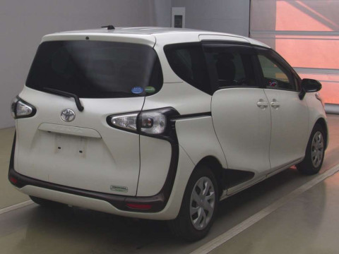 2016 Toyota Sienta NSP170G[1]