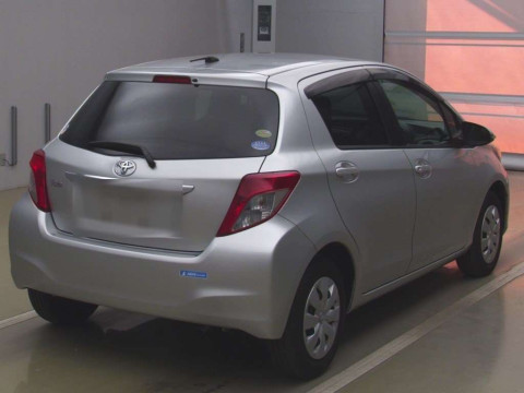 2012 Toyota Vitz KSP130[1]