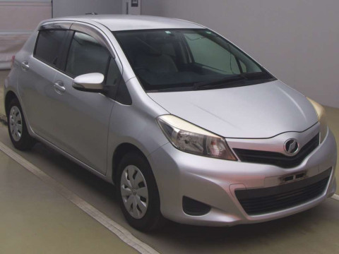 2012 Toyota Vitz KSP130[2]