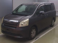 2007 Toyota Noah