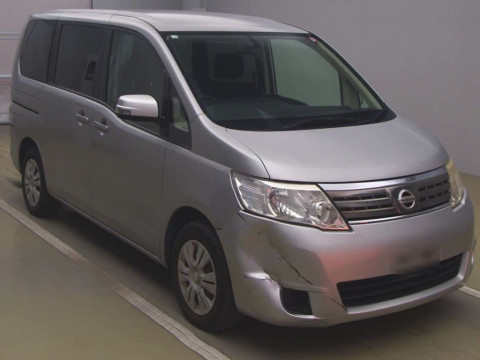 2010 Nissan Serena C25[2]