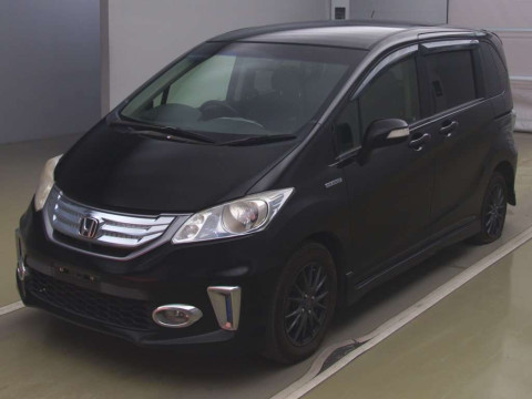 2013 Honda Freed hybrid GP3[0]