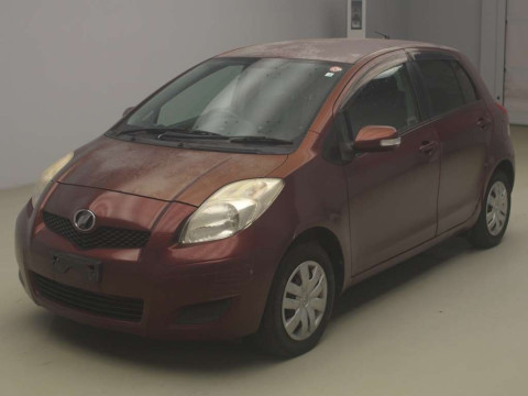 2010 Toyota Vitz SCP90[0]