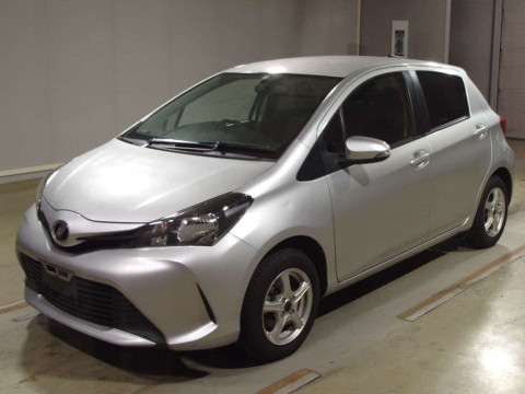 2015 Toyota Vitz KSP130[0]