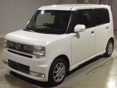 2014 Toyota Pixis Space L575A[0]