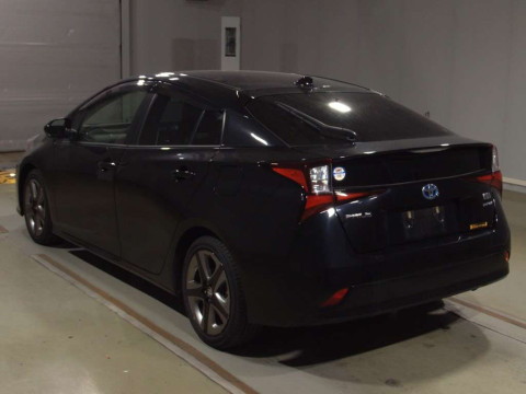 2021 Toyota Prius ZVW55[1]