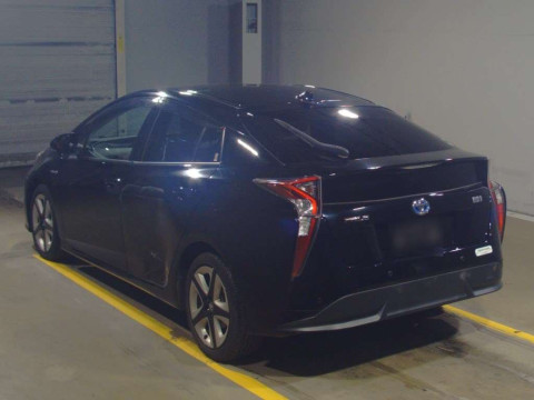 2018 Toyota Prius ZVW51[2]