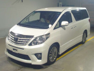 2013 Toyota Alphard