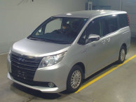 2014 Toyota Noah