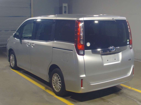 2014 Toyota Noah ZWR80G[2]