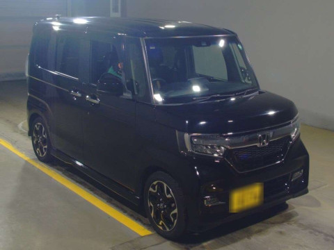 2018 Honda N-BOX CUSTOM JF3[1]