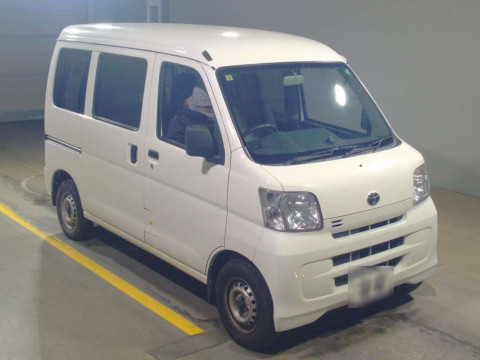 2017 Toyota Pixis Van S331M[1]