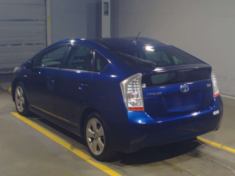 2010 Toyota Prius ZVW30[2]