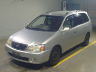 2002 Toyota Gaia