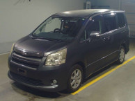 2008 Toyota Noah