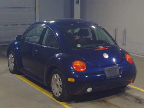 2005 Volkswagen New Beetle 9CBFS[2]