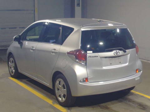 2016 Toyota Ractis NCP120[1]