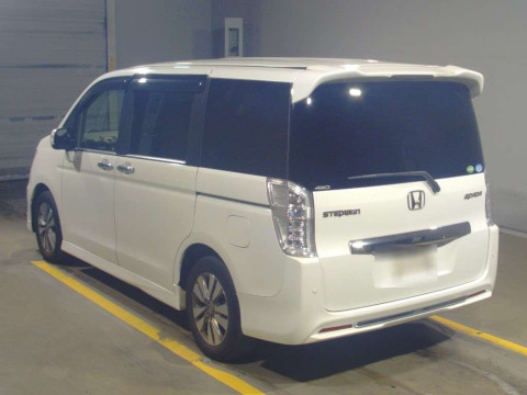 2012 Honda Step WGN Spada RK6[1]