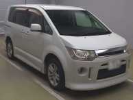 2009 Mitsubishi Delica D5