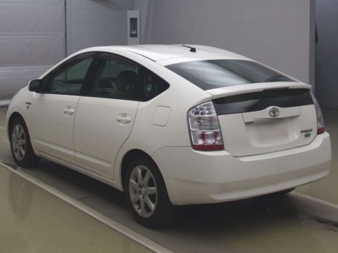 2004 Toyota Prius NHW20[1]