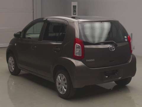 2015 Toyota Passo KGC30[1]