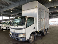 2003 Toyota Dyna Truck