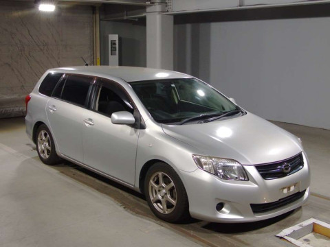 2011 Toyota Corolla Fielder NZE141G[2]