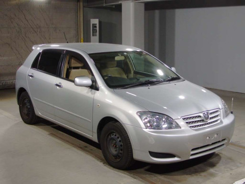 2004 Toyota Allex NZE121[2]