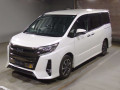 2019 Toyota Noah