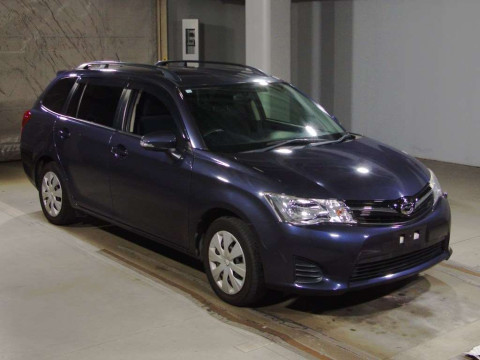 2012 Toyota Corolla Fielder NZE161G[2]