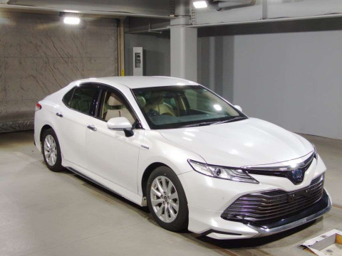 2018 Toyota Camry AXVH70[2]