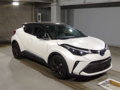 2021 Toyota C-HR ZYX11[2]