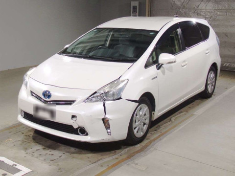 2012 Toyota Prius alpha ZVW41W[0]