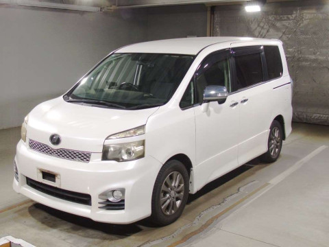 2011 Toyota Voxy ZRR70W[0]