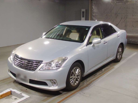 2010 Toyota Crown GRS200[0]