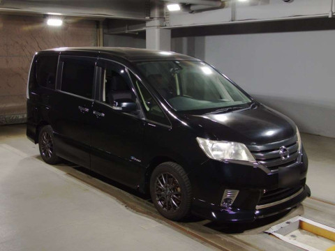 2013 Nissan Serena HFC26[2]