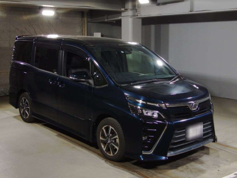 2017 Toyota Voxy ZRR80W[2]