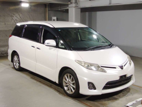 2011 Toyota Estima ACR50W[2]