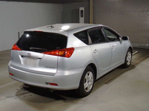 2004 Toyota Caldina ZZT241W[1]