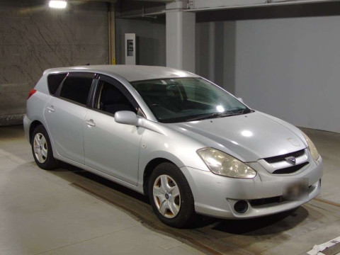 2004 Toyota Caldina ZZT241W[2]