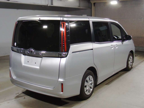 2021 Toyota Noah ZRR80G[1]