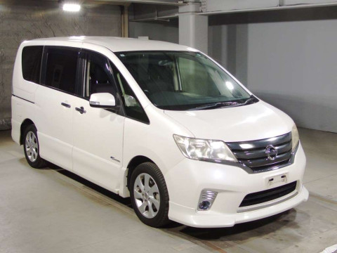 2013 Nissan Serena HFC26[2]