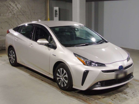 2020 Toyota Prius ZVW51[2]