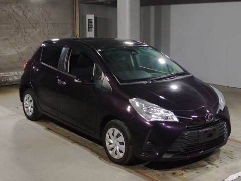 2018 Toyota Vitz KSP130[2]